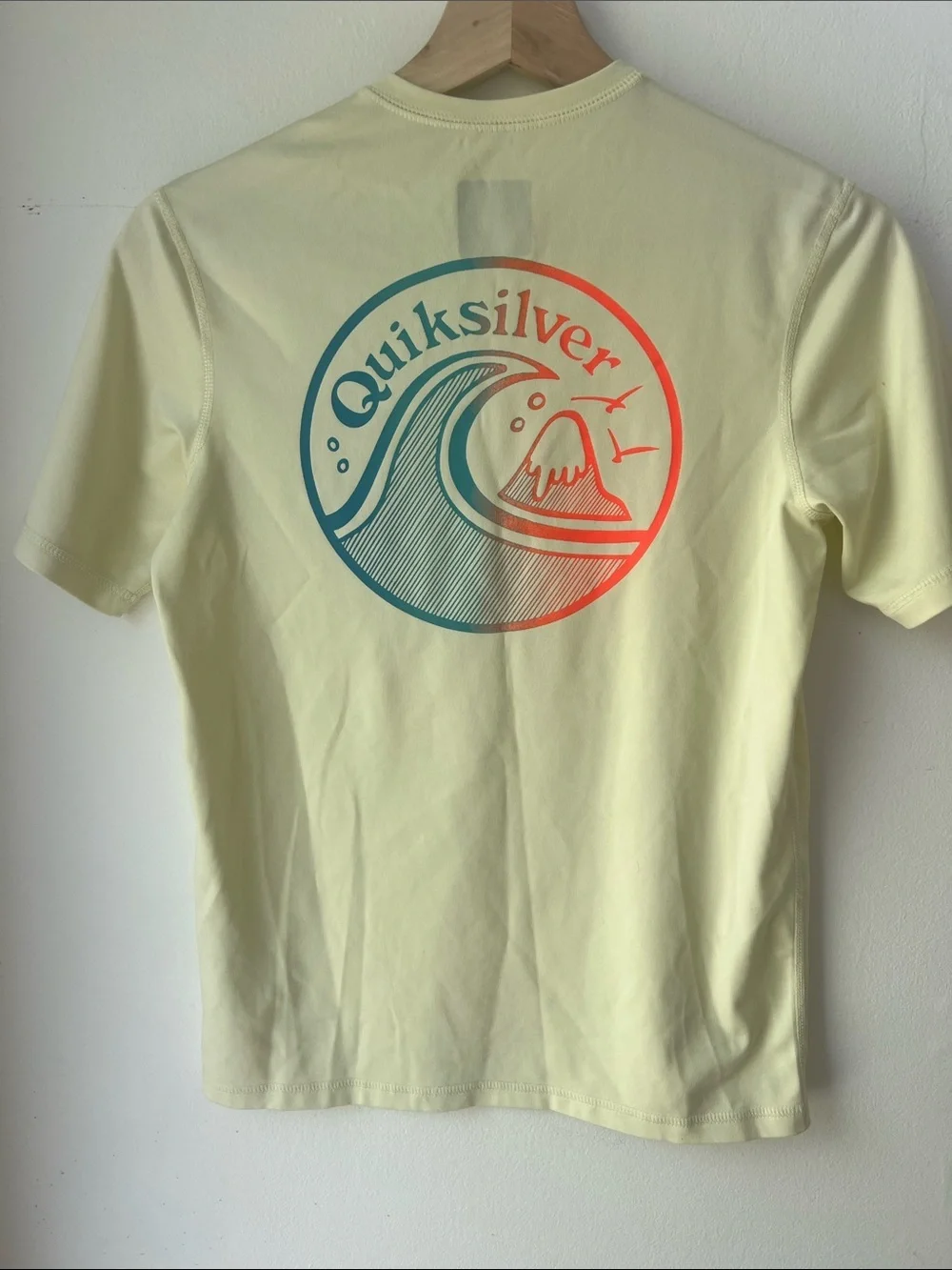 Quiksilver Teen Rash Guard Tee Wave Logo Short Sleeve Tee 12 / Medium